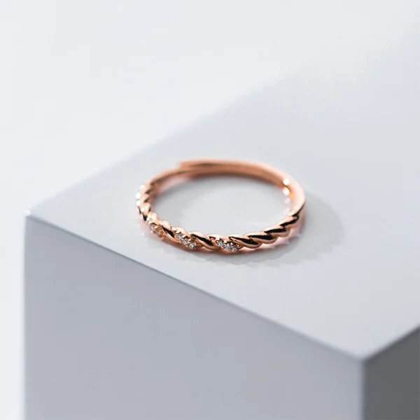 21e6ab67f0835e9f7530e0796dfda0e8 Sterling Silver Simple Braid Ring