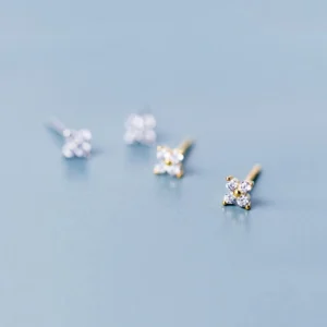 12b50d25714562b66fbd4ec62d56bc46 Sterling Silver Wild Flower Diamond Stud Earrings