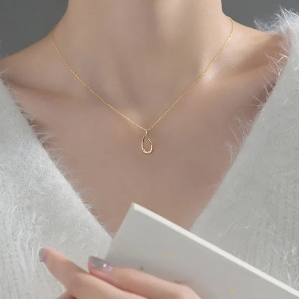 2bf19278a20e9d8b39528cafaa1d971a Sterling Silver Cut-Out Teardrop Pendant Necklace