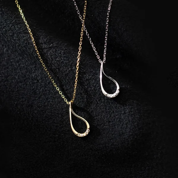 90dc7e14ae0facb8e421bfada9c4c1b0 Sterling Silver Cut-Out Teardrop Pendant Necklace