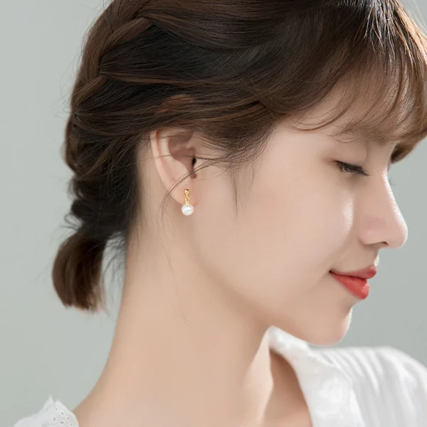 my-11134207-7qukz-liv5sdgn93d292 Sterling Silver Freshwater Pearl Drop Earrings