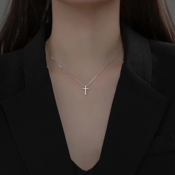 sg-11134201-7rbl3-llvzyo43g8pv5f Sterling Silver Harmony Cross Necklace